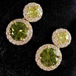 18 Karat Green Cubic Zirconia Earrings